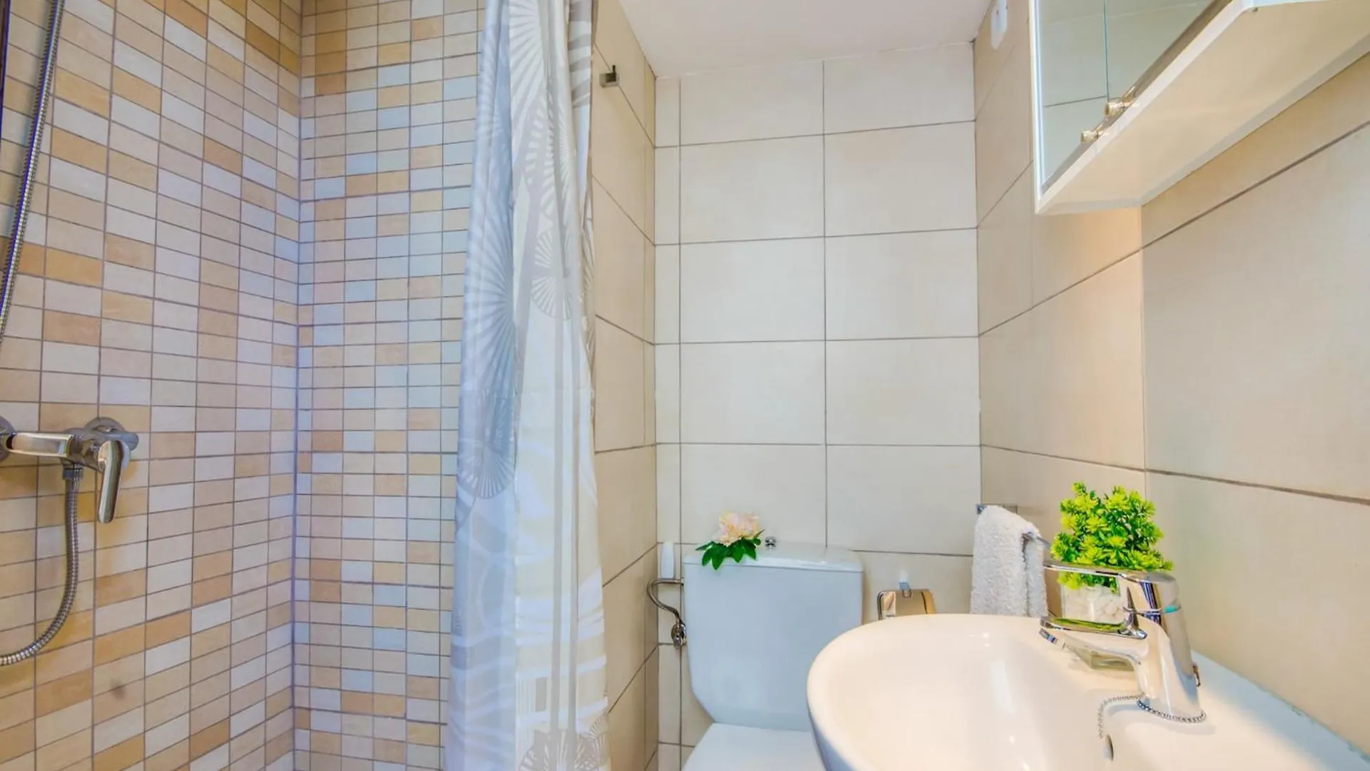 Sea-View Apartment In Alcudia 0*,