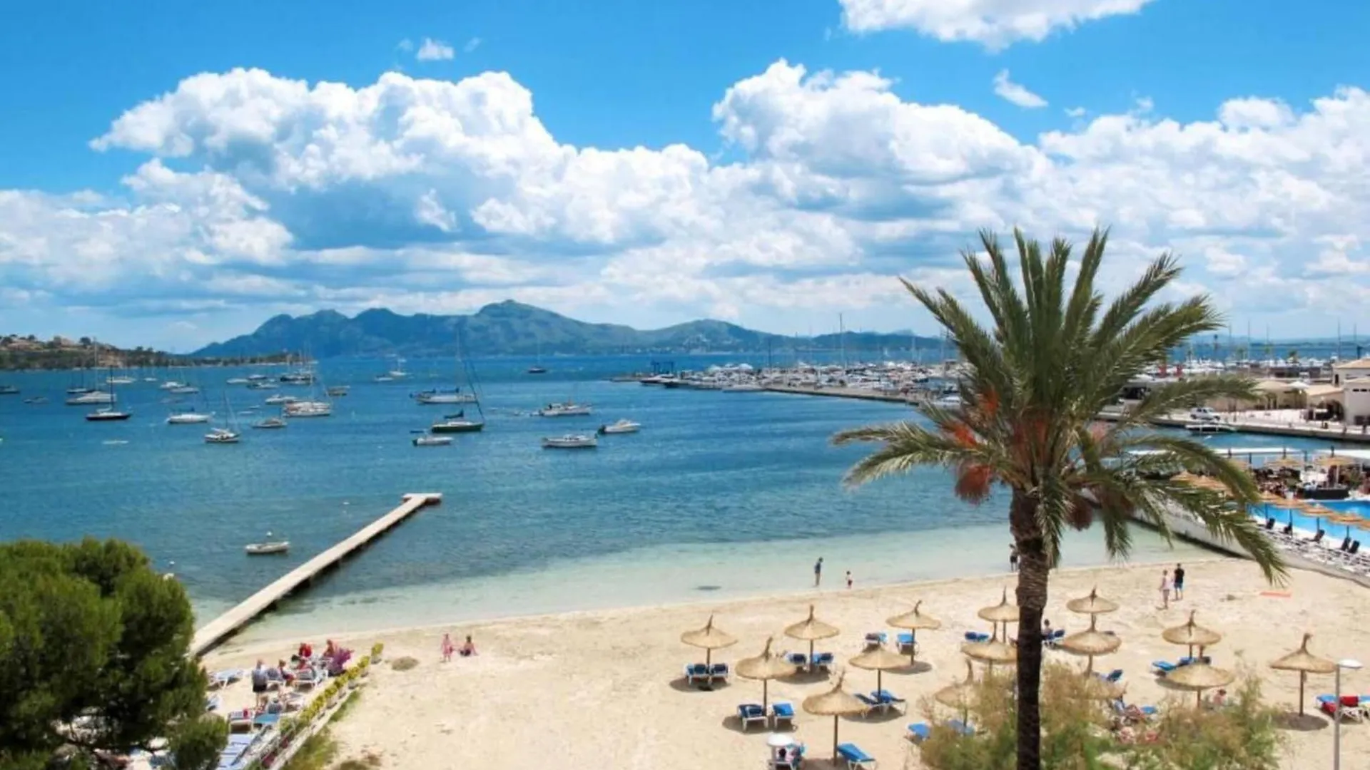 Sea-View Apartment In Alcudia 0*, アルクディア